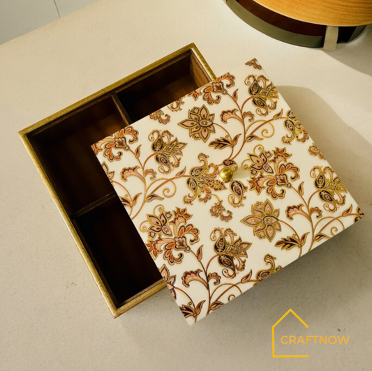 Wooden Dry Fruit /Candy Box