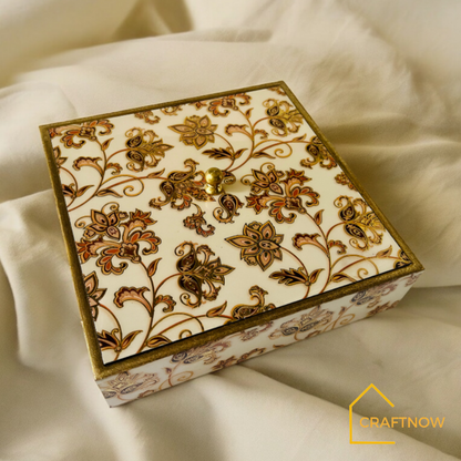Wooden Dry Fruit /Candy Box