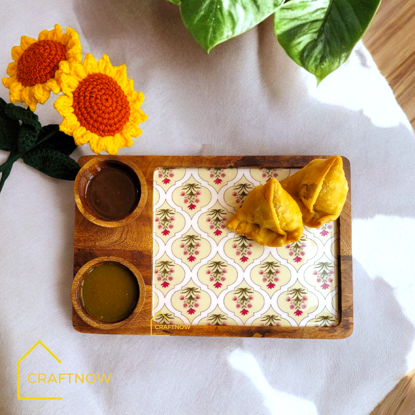 Wooden Serving Platter with 2 Bowls