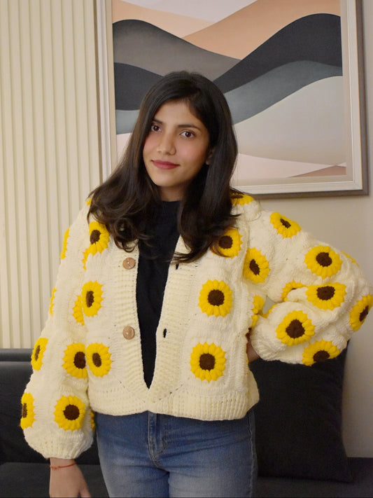 Daisy Bloom Sweater 🌼✨