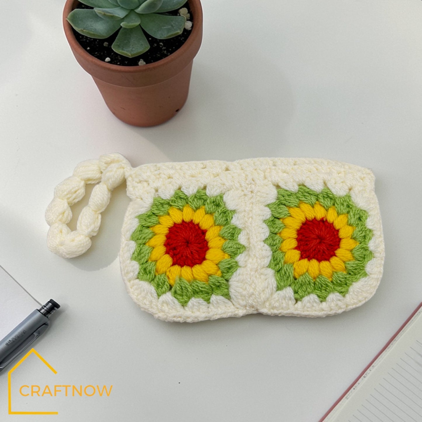 Pinteresty Crochet Pouch