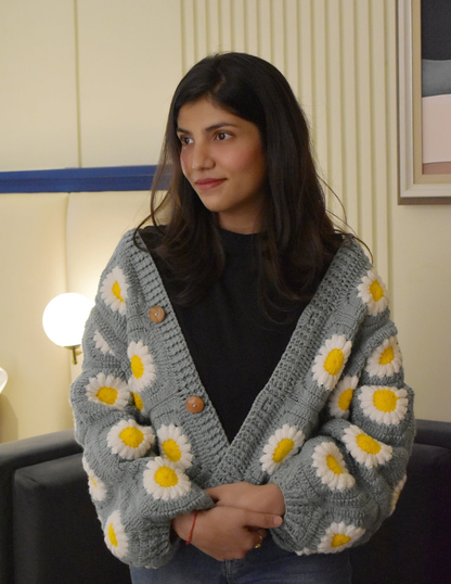 Daisy Bloom Sweater 🌼✨