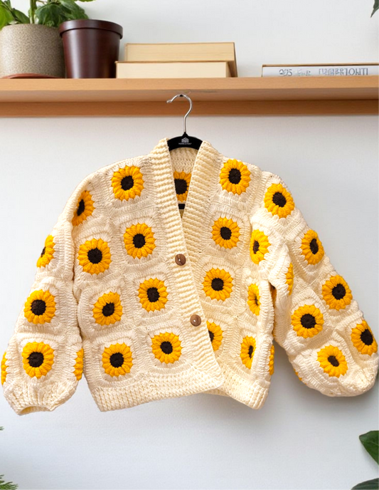 Daisy Bloom Sweater 🌼✨