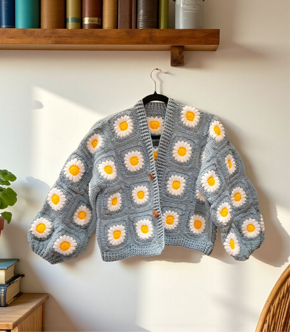 Daisy Bloom Sweater 🌼✨