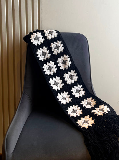 Cozy Granny Square Mufflar❄️🧣