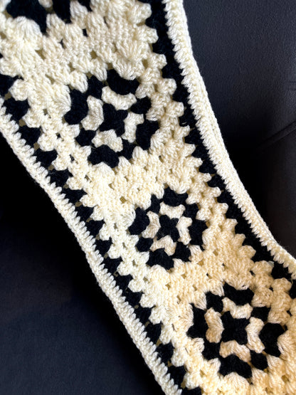 Cozy Granny Square Mufflar❄️🧣