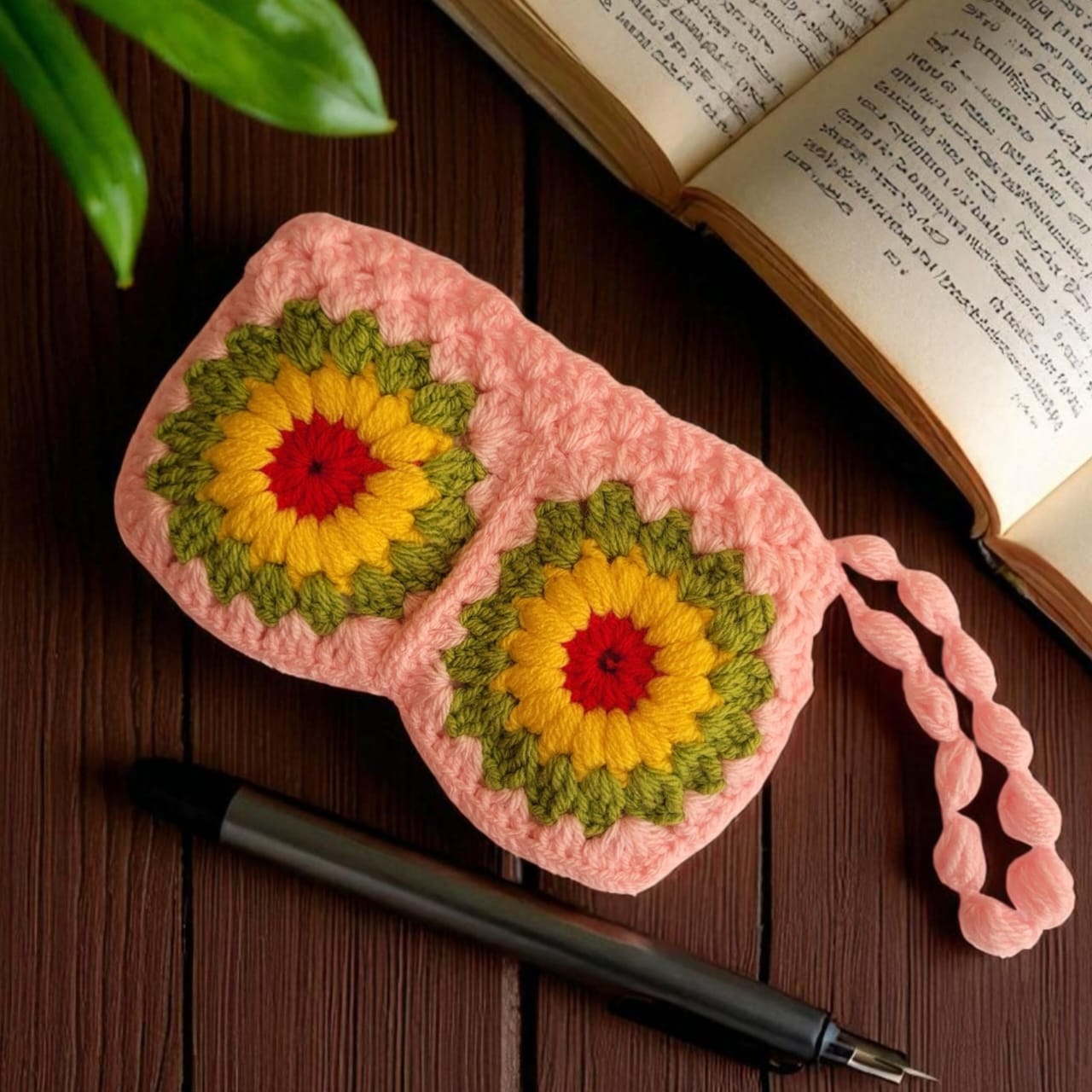Pinteresty Crochet Pouch